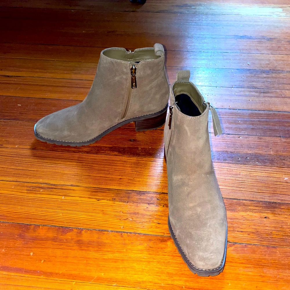 Waterproof booties